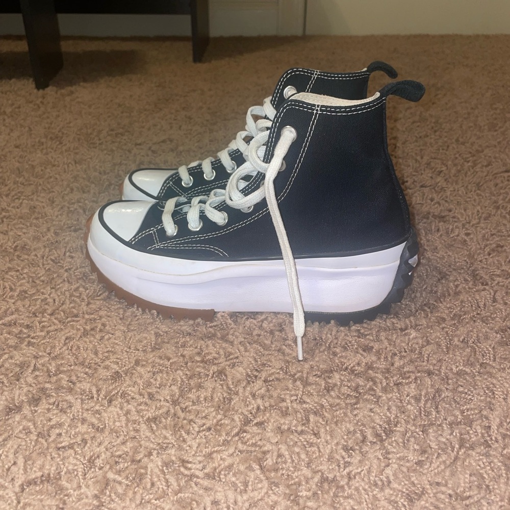 Converse run star platform shoes!